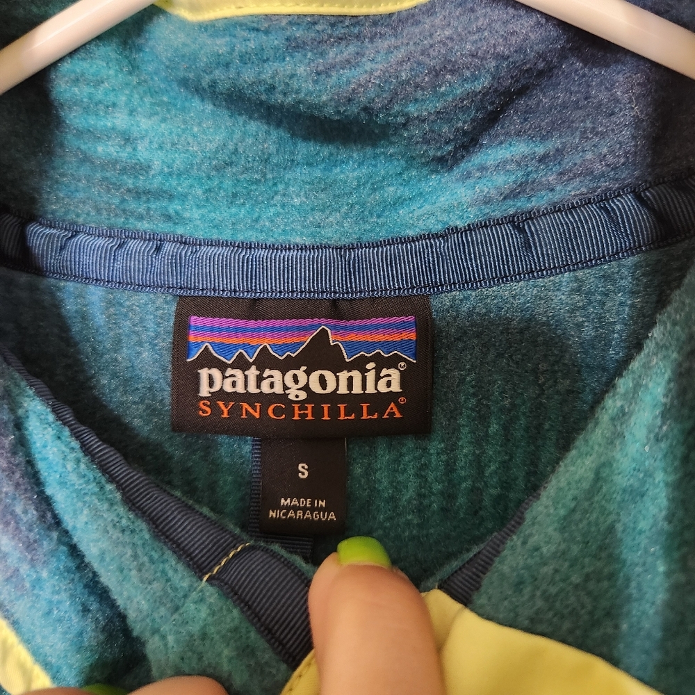 Patagonia Synchilla Pullover Jacket - image 3